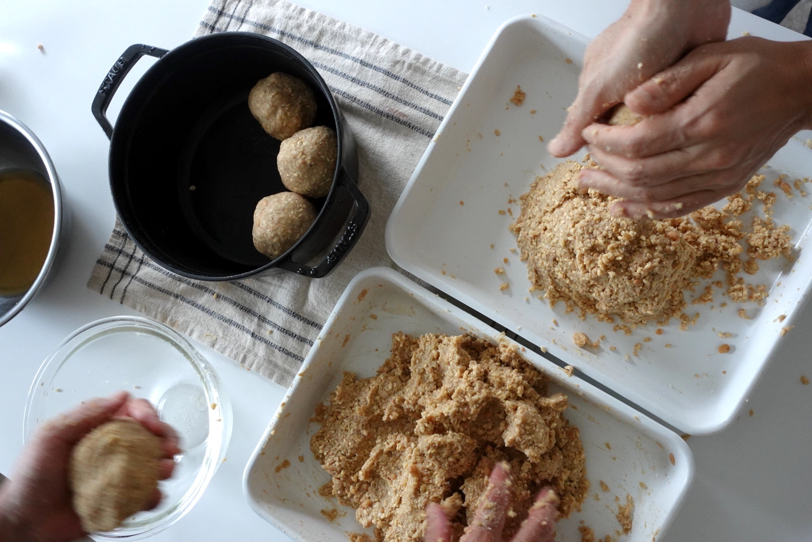 「有機大豆で作るLOVEGの味噌づくり」-発酵を愉しむ菜食料理教室-